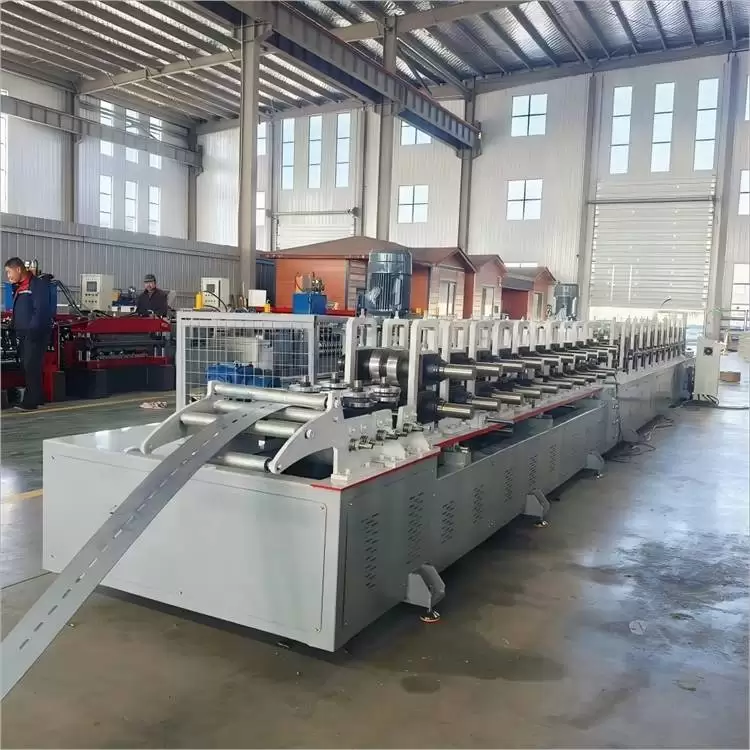 solar channel roll forming machine