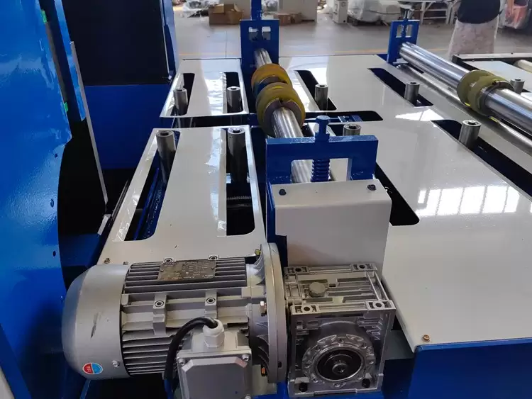 cable tray bending machine